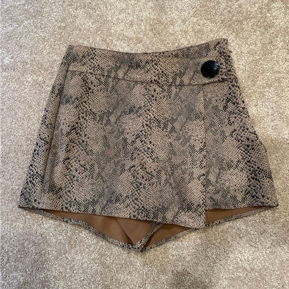Zara Skort